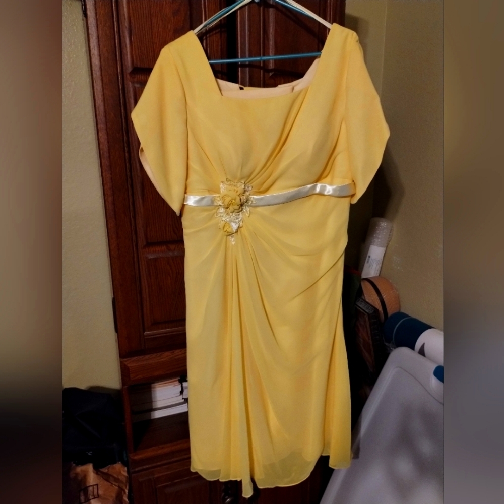 Yellow Dress size 10-12